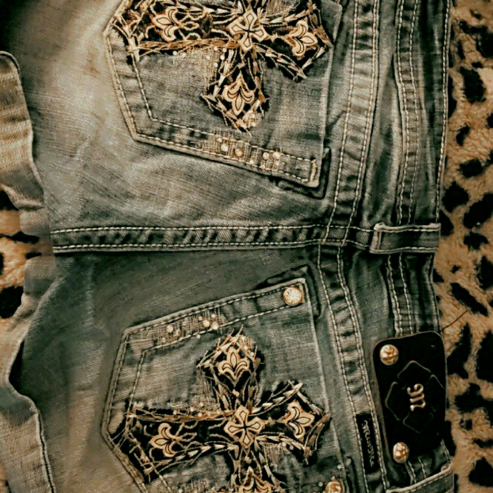 Miss Me shorts